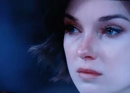 Will Drew blackmail Willow about stalking?