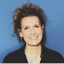 Alissa Weitz's Instagram, Twitter & Facebook