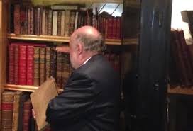 Visita a la biblioteca de Miguel Ángel Porrúa- Grupo Milenio
