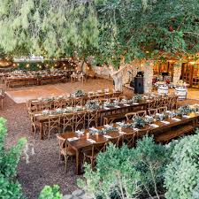 Cozy Las Vegas Wedding Venue Legends Ranch Outdoor Las Vegas Wedding Vegas Wedding Venue Las Vegas Wedding Venue