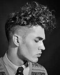 Men S Curly Hairstyles 2012 Mens Hairstyles Undercut Undercut Hairstyles Curly Hair Men
