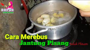Bagaimana cara memasak jantung pisang terenak simak resep masakan berikut ini. Cara Mudah Merebus Jantung Pisang Agar Tidak Hitam Youtube
