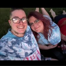 Are there any sperm donors in Johnson City, TN or within 30 minutes to an  hour of Johnson City, TN?