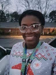 Milana Thomas's Instagram, Twitter & Facebook