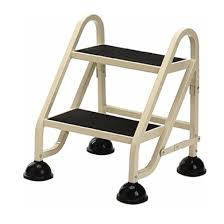 Step Stools Over 200 Step Stools At Stepstooluniverse Com Foldable step stool opens with one flip of the hand.
