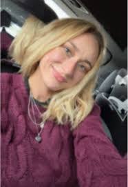 Lynn Schubert's Instagram, Twitter & Facebook