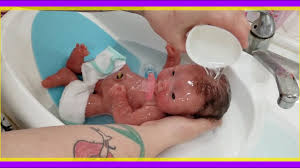 More gentle than a wet washcloth, the soft silicone gently massages baby's skin for a relaxing bath, from head to toe! Silicone Baby Doll First Bath Lifelike Silicone Baby Toy Doll Nlovewithreborns2011 Youtube