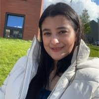 Nadia Waller's Instagram, Twitter & Facebook