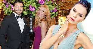 Yayında, gonca akkuş, eşi uğur akkuş'un kendisi ile evli olduğu süreçte ebru şallı ile birlikte olduğunu, çocuklarını kendisine göstermediğini açıkladı. Ugur Akkus Eski Esine Velayet Davasi Acti Sakarya Detay Haber