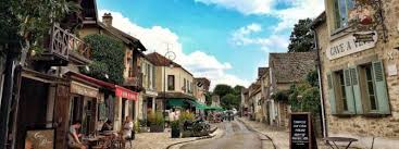 Il est en effet situé dans la région où on fait pousser des vignes qui produisent un vin du cru zotzenberg. Les Plus Beaux Villages D Ile De France Pour Un Weekend Autour De Paris