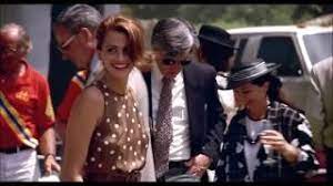 Wir müssen sofort an die legendäre szene in pretty woman alle augen auf herzogin kate! Pretty Woman Trailer Youtube