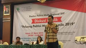 Pansus hak angket kpk sangat terkait korupsi ektp. Refly Harun Orang Muda Harus Merawat Hukum Dan Demokrasi
