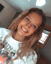 Ruby Foster's Instagram, Twitter & Facebook