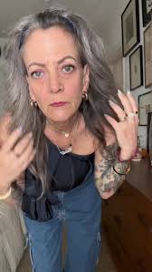 Frankie Hailey's Instagram, Twitter & Facebook