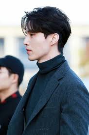 Thần chết lee dong wook lại gây bão với hình ảnh điển trai năm 18 tuổi, nhưng bất ngờ nhất là khi so sánh với nhan sắc hiện tại. Lee Dong Wook Wallpapers Top Free Lee Dong Wook Backgrounds Wallpaperaccess