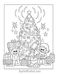 Are you a novice artist in need of extra color theory practice? Free Printable Christmas Coloring Pages For Kids Ayelet Keshet Printable Christmas Coloring Pages Christmas Coloring Pages Free Christmas Coloring Pages