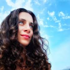 Arrived a few days ago. Daughter desperately wants to find a clear  turquoise water beach that she cam snorkel at? Any ideas? Have the feeling  those kind of beaches are all above