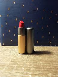 La texture onctueuse procure un effet mat intense avec un effet couleur. Kiko Velvet Passion Matte Lipstick 312 Rouge A Levres Mat Inci Beauty