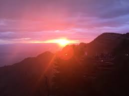 Add this video to your web page. Sunset View From The Mountain Top Izobrazhenie Sandia Peak Tramway Albukerke Tripadvisor