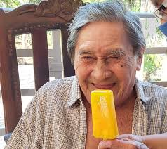 Hoy despedimos a Don Hilario Ucan, quien falleció la mañana en esta casa  donde paso sus últimos días rodeado de personas que le brindaron su apoyo y  cariño.