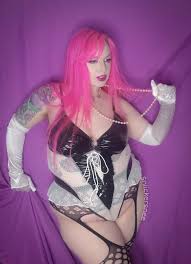 Gloves and fishnets make for a perfect time : rglovensfw