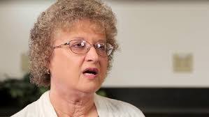 Sonja Paulson's Instagram, Twitter & Facebook