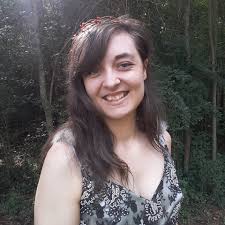 Lisa Pickle's Instagram, Twitter & Facebook