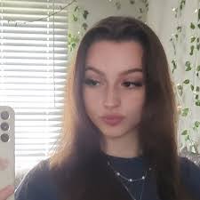 Angie Spindler's Instagram, Twitter & Facebook