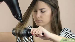 Watch how he does it using no styling tools in this video tutorial. 3 Ways To Do A Sleek Ponytail Wikihow