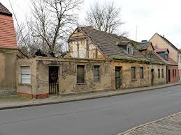 Nutze jetzt die einfache immobiliensuche! Noch Viele Ruinen In Juterbogs Weitgehend Sanierter Altstadt