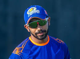 Rohit sharma cute daughter's funny moment with jasprit bumrah along with wife ritika. Jasprit Bumrah Wanted To Add Muscle To My Body In Lockdown Mumbai Indians