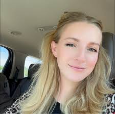 What is the value of a farm to table baked good to the average human in  Laclede County area?