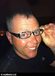 Lovestruck man appeals for public's help to find his very own Vikki  Pattison'