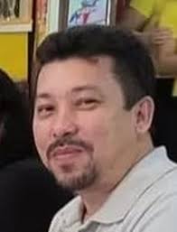 Polícia procura suspeito de matar e esquartejar mulher; imagens mostram  homem deixando local onde corpo foi achado