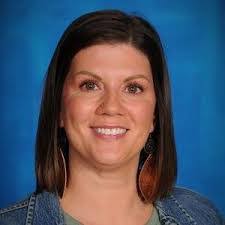 Lindsey Morrell's Instagram, Twitter & Facebook