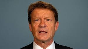 Labour urges tax investigation into Reform's Richard Tice - BBC News