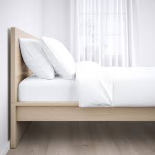Ikea hack double bed visita colchonesbaratos net para tener toda la informacion sobre los colchones idee letto idee per la stanza da letto scaffali ikea. Malm Bettgestell Hoch Eichenfurnier Weiss Lasiert Lonset Ikea Deutschland