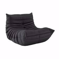 On l'a adoré en orange a sa sortie. Sessel Togo Von Ligne Roset