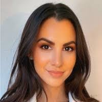 Sarah Mcelhaney's Instagram, Twitter & Facebook