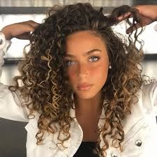 Tara Stephenson (tarasan77)