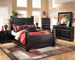 Black bedroom sets emily tufted 5 piece set. Shay Poster Bedroom Set In Black