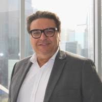 700+ Profile mit dem Suchbegriff „Eustache“