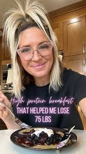 Crystal Casto's Instagram, Twitter & Facebook