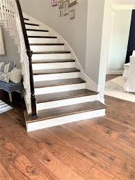 This curved molding also known as bullnose is basically a narrower tread with a groove on the end. 5 Tips Adding Hardwood To Curved Staircase Thetarnishedjewelblog