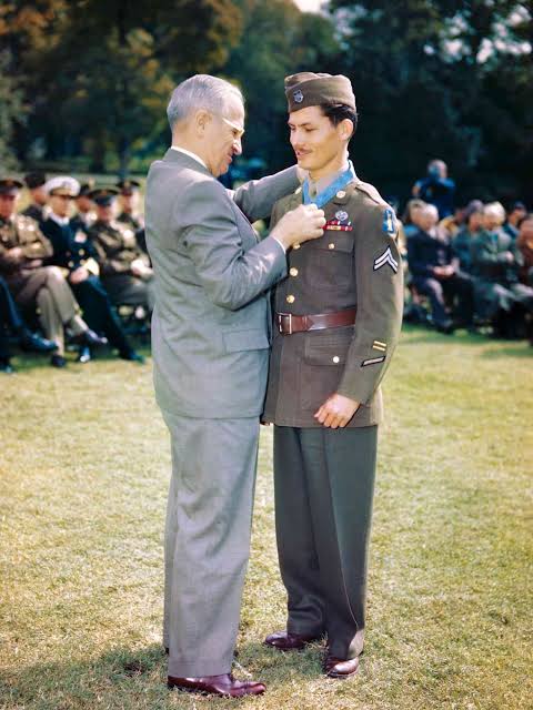Hacksaw Ridge: The True Story of Desmond Doss