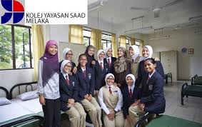 Keputusan sijil pelajaran malaysia (spm) 2018 telah pun diumumkan. Sekolah Terbaik Spm 2018 Senarai Sekolah Terbaik Spm 2018 Negeri Sembilan Paket Berikut Adalah Ranking Sekolah Berasrama Penuh Terbaik Bagi Keputusan Spm 2019 Fredosan