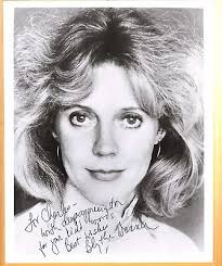Blythe Danner-signed photo-29 a