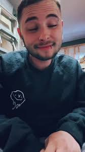 Aundre Miles's Instagram, Twitter & Facebook