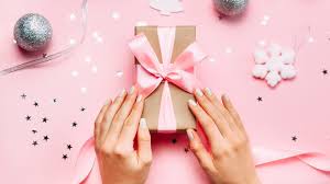 But, we happen to know of lots of presents that are thoughtful, memorable and affordable. Top Tech Gift Ideas For Her