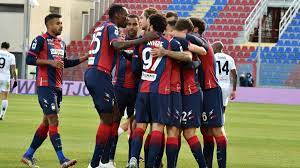 145,486 likes · 3,255 talking about this. Serie A Simy Abbatte Il Benevento Di Inzaghi 4 1 Crotone Eurosport